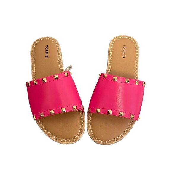 Torrid Hot Pink Studded Slides Size 9 NWT - Picture 2 of 5